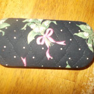 Vera Bradley hard eye glass case